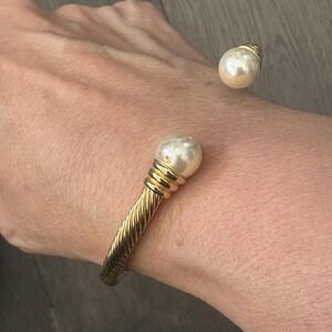 Gold Tone Imitation Pearl Cuff Bracelet Womens 8 Inch Twisted Cable Statement